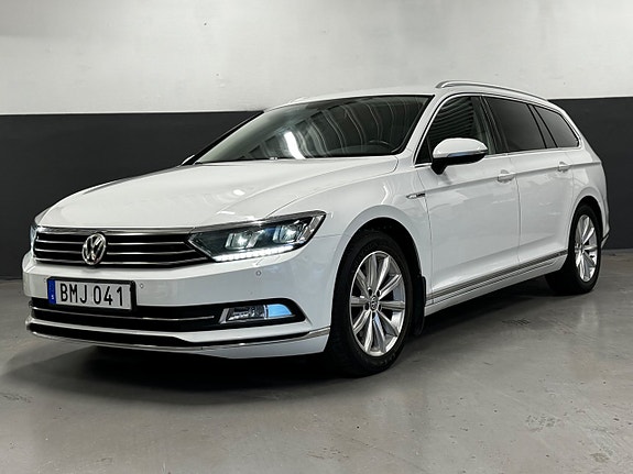 Volkswagen Passat 8 of 24