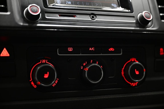 Volkswagen Transporter 25 of 30
