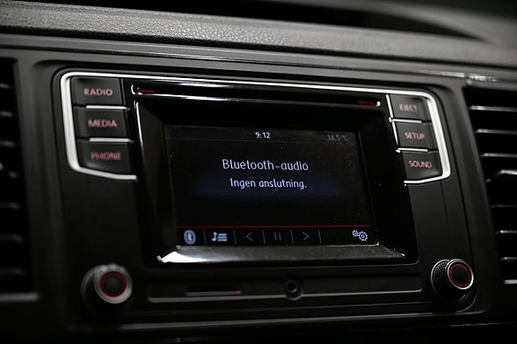 Volkswagen Transporter 26 of 30