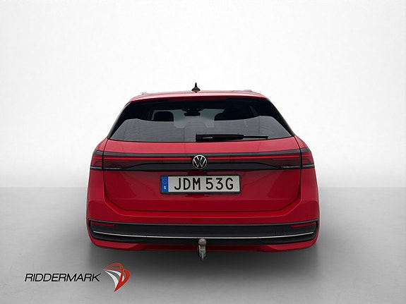 Volkswagen Passat 6 of 30