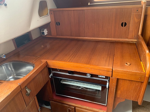 Maxi 84 7 of 10