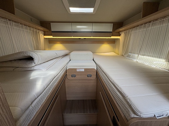 Sunlight T 67 (kamrem+service -26, taksäng, 3500kg) 17 of 19