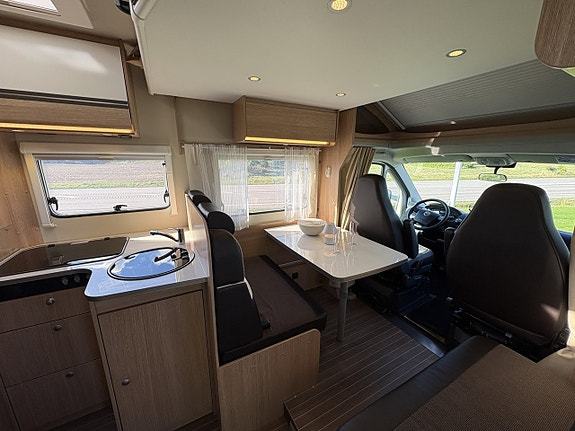 Sunlight T 67 (kamrem+service -26, taksäng, 3500kg) 7 of 19