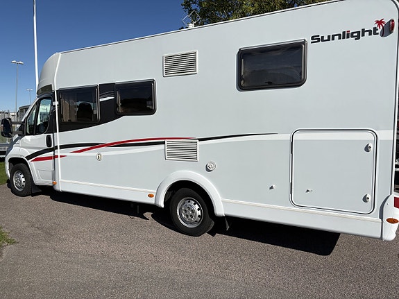 Sunlight T 67 (kamrem+service -26, taksäng, 3500kg) 2 of 19