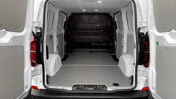 Volkswagen Transporter 8 of 15