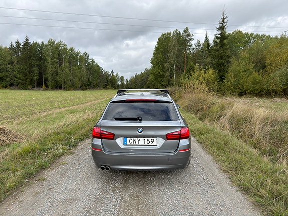 BMW 520d 4 of 8