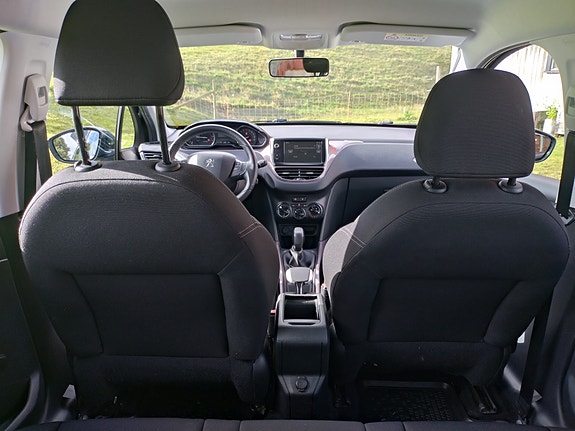 Peugeot 2008 8 of 9