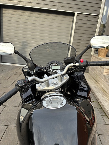 Yamaha FZ6-S 11 of 13