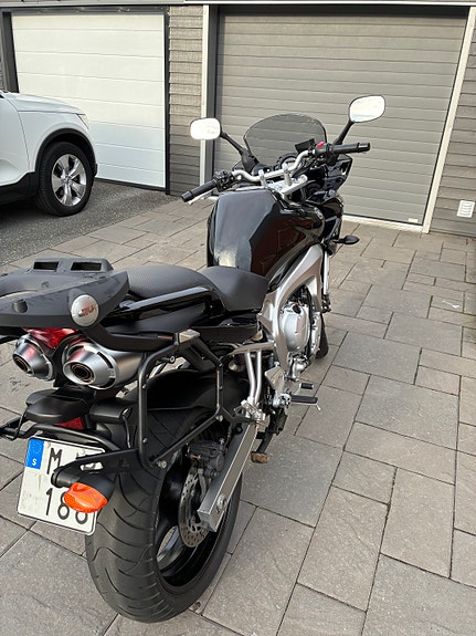 Yamaha FZ6-S 3 of 13