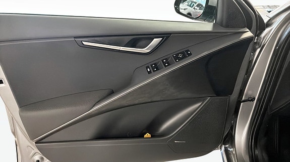 Kia Niro 11 of 17