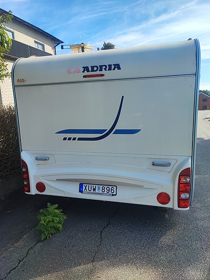 Adria Adora 563 PT - Barnkammarvagn 3 of 9