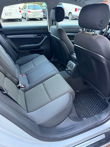 Audi A6 12 of 13