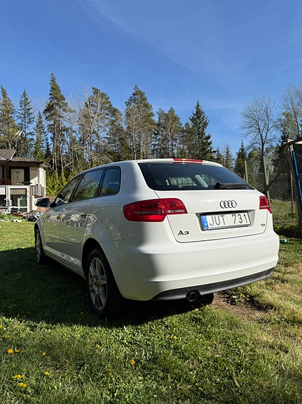 Audi A3 4 of 11