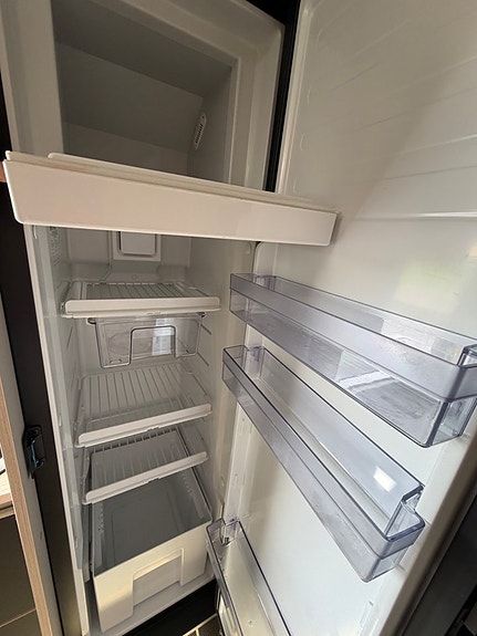 Chausson *5.99m*9-växlad automat*Dieselvärme*Solceller*Stor kyl*Dragkrok* 7 of 27