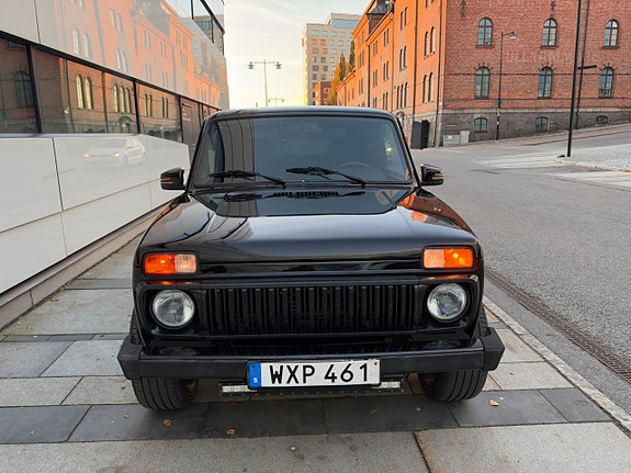 Lada Niva 3 of 29