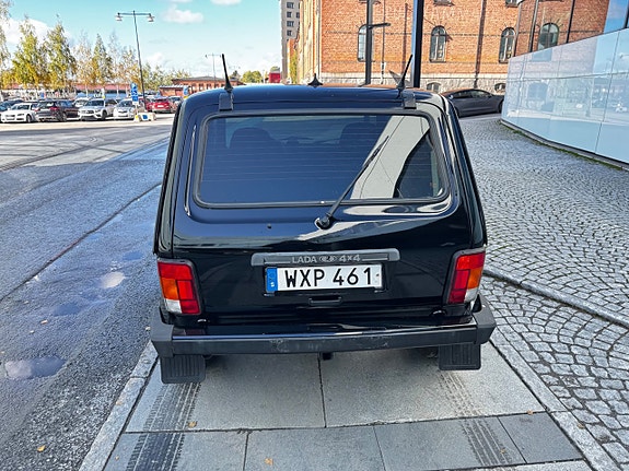 Lada Niva 10 of 21