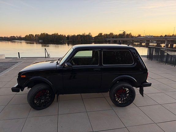 Lada Niva 14 of 29