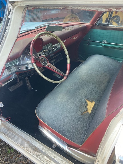 Chrysler Newport 2 of 8