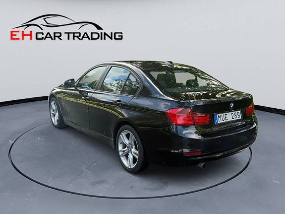 BMW 320d 5 of 12