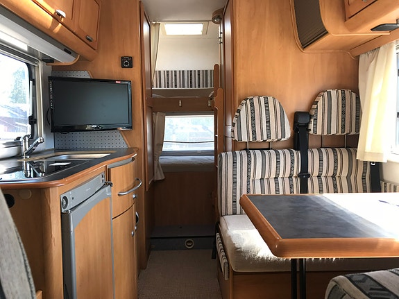 Hymer Camp 4 of 19