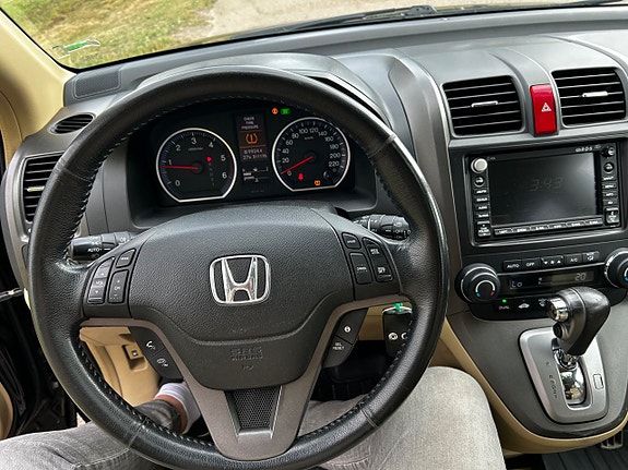 Honda CR-V 12 of 12