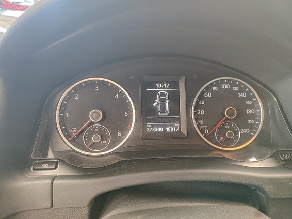 Volkswagen Tiguan 15 of 18
