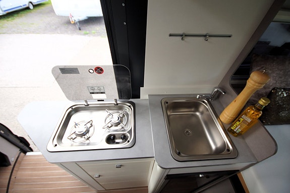 Etrusco *5.99m*8-växlad automat*Solceller*2xLithiumbatteri*Vinterpaket 6 of 23