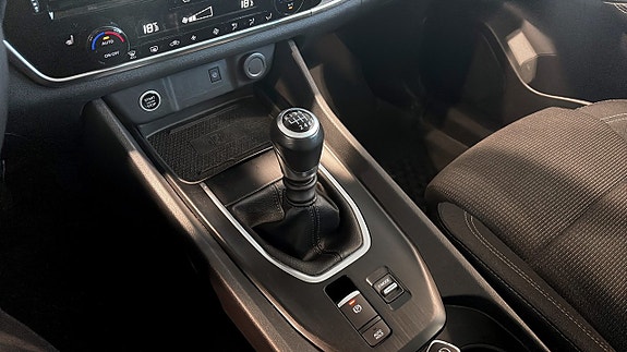 Nissan Qashqai 15 of 16