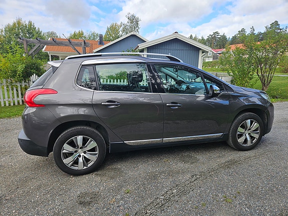 Peugeot 2008 3 of 11