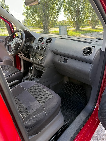 Volkswagen Caddy 7 of 10
