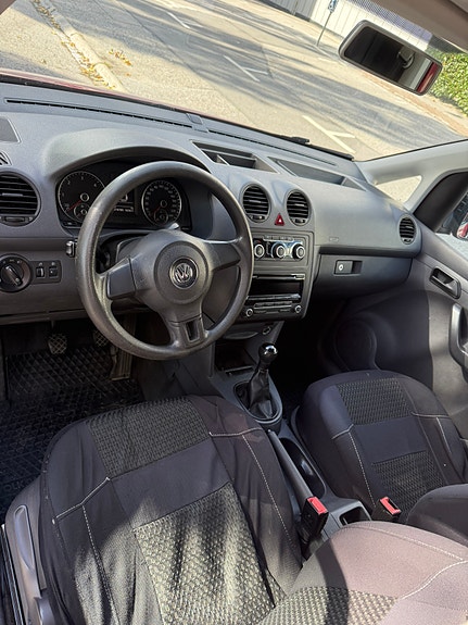 Volkswagen Caddy 8 of 10