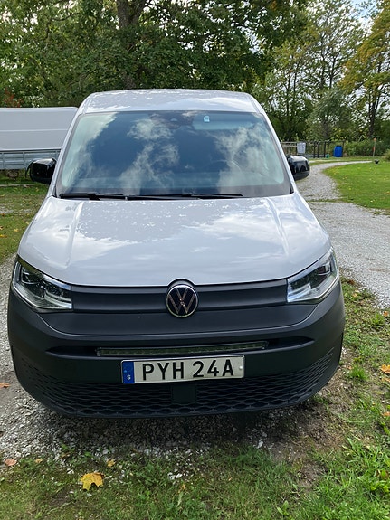 Volkswagen Caddy 2 of 3