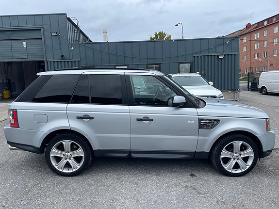 Land Rover Range Rover Sport 5 of 5