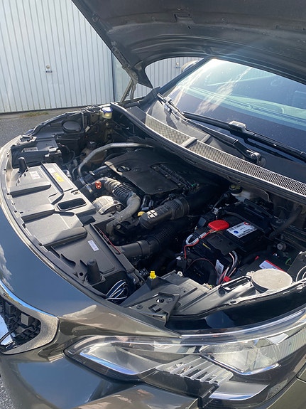 Peugeot 3008 8 of 8