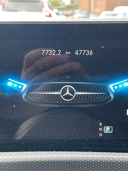 Mercedes-Benz CLA250 e 17 of 17