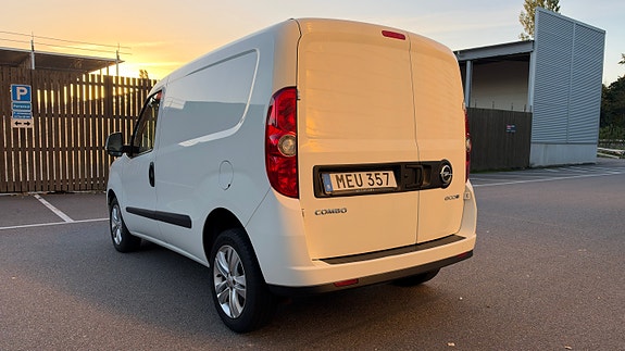 Opel Combo 6 of 14