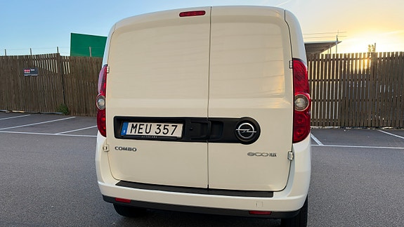 Opel Combo 8 of 14