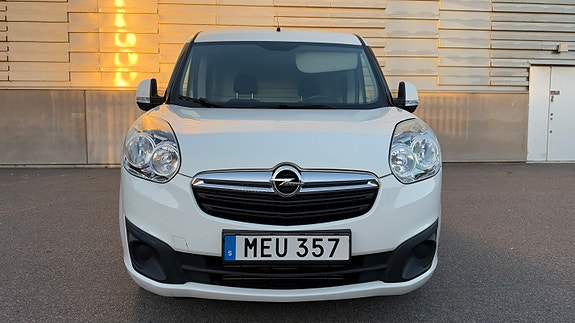 Opel Combo 2 of 14
