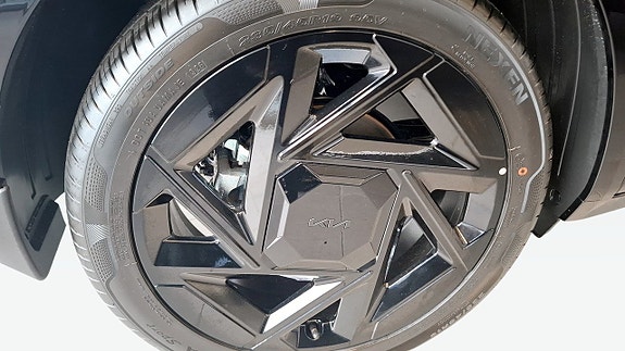 Kia Seltos 12 of 12