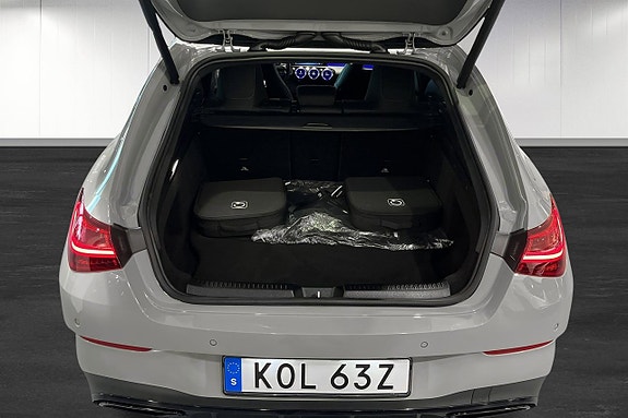 Mercedes-Benz CLA250 e 13 of 19