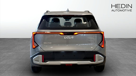 Kia Seltos 7 of 9