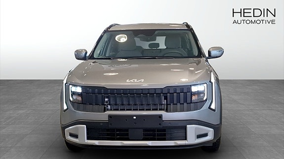 Kia Seltos 8 of 9