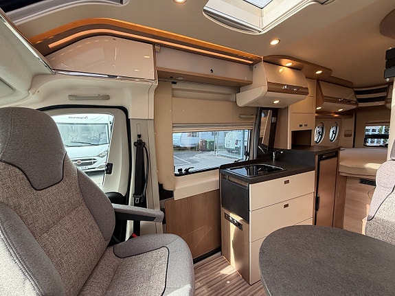 Malibu by Carthago VAN 600 DBK GT (140HK Automat) Dubbelbädd! 5,99m! Skjutbar toalett! 12V fläkt i tak! 4 of 20
