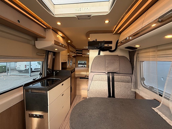 Malibu by Carthago VAN 600 DBK GT (140HK Automat) Dubbelbädd! 5,99m! Skjutbar toalett! 12V fläkt i tak! 5 of 20
