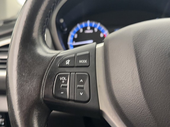 Suzuki S-Cross 16 of 30