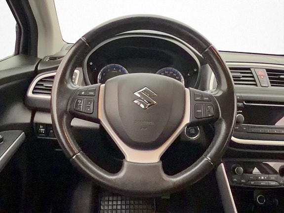 Suzuki S-Cross 14 of 30