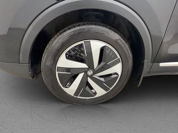MG ZS 30 of 30