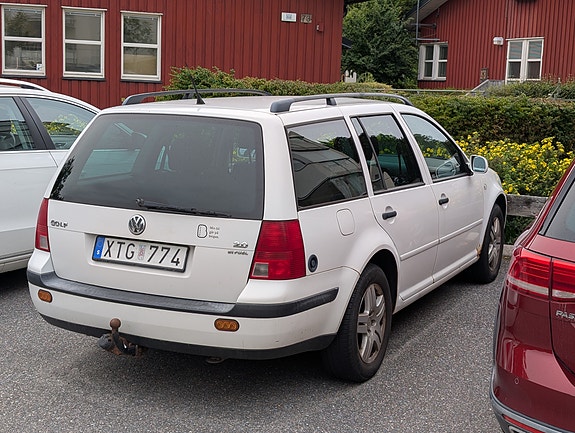 Volkswagen Golf IV 8 of 14