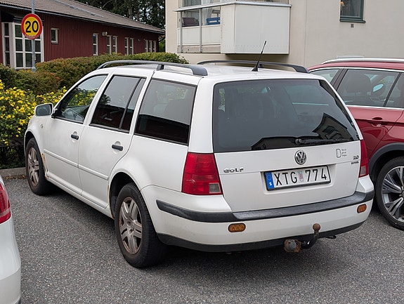 Volkswagen Golf IV 5 of 14