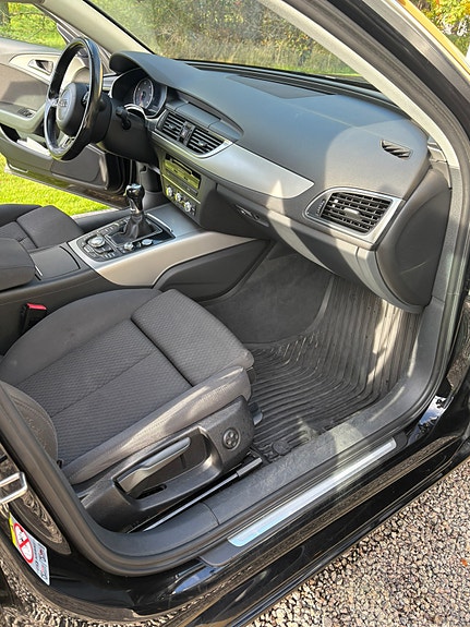 Audi A6 5 of 9